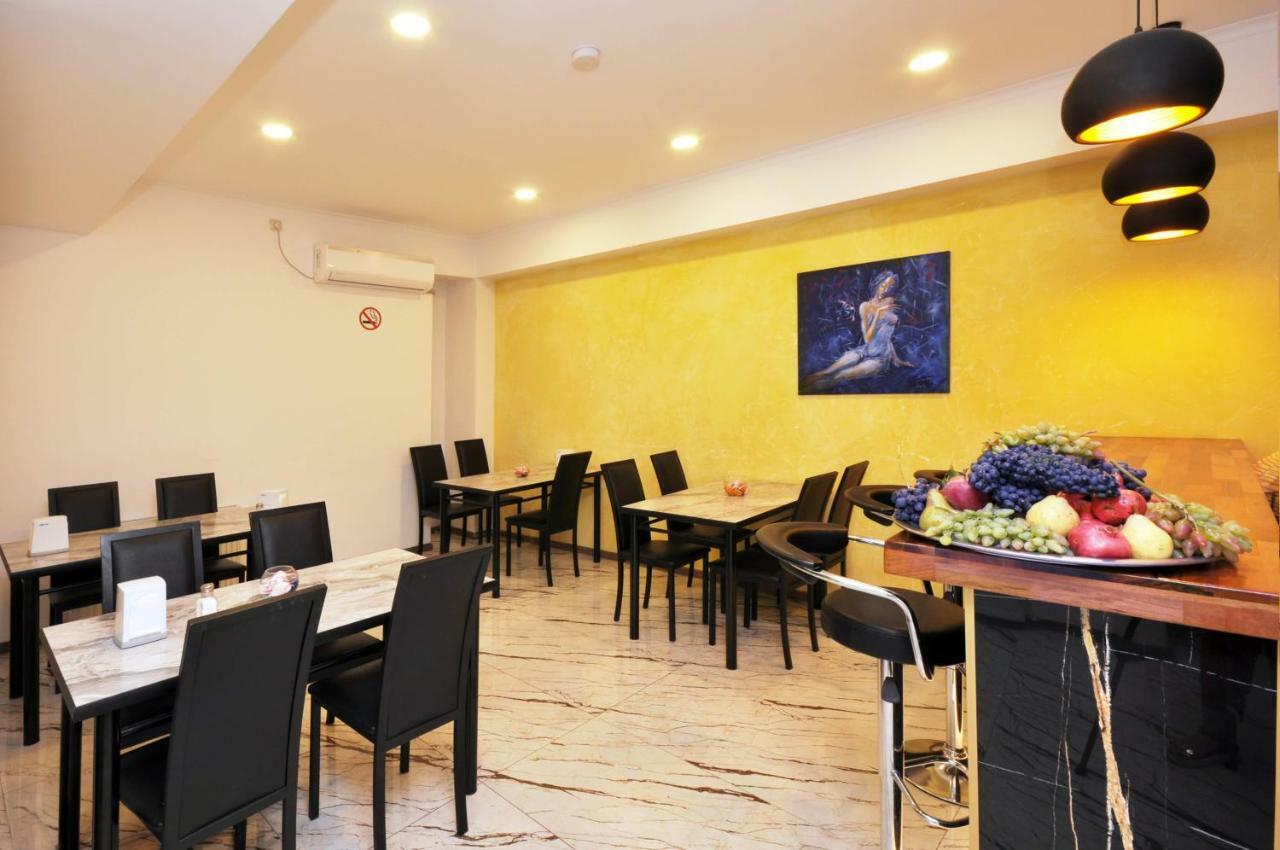 Tbilisi Check In Hotel Exterior photo
